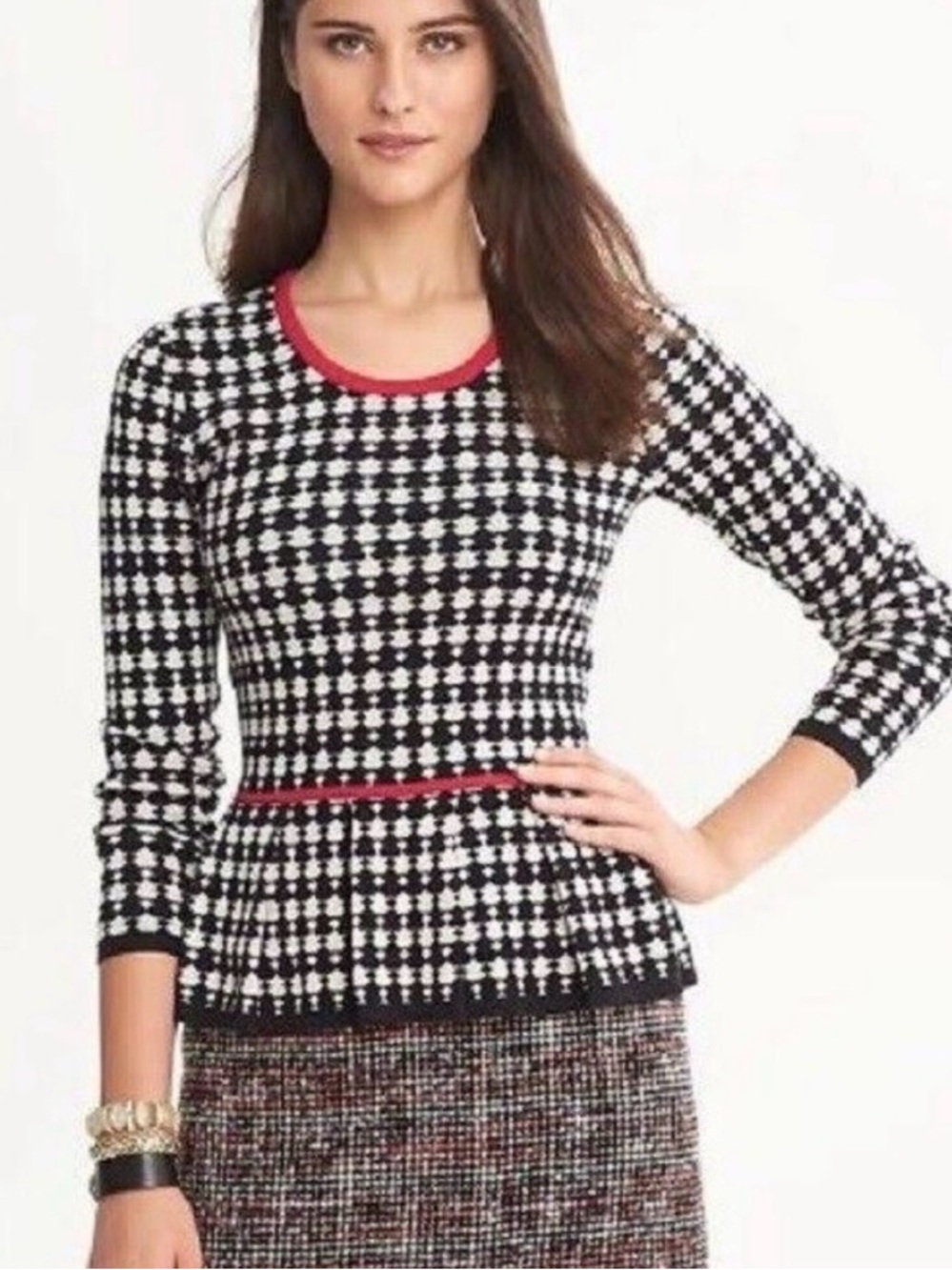 Banana Republic Black White Houndstooth Peplum Top Red Trim size Medium sweater